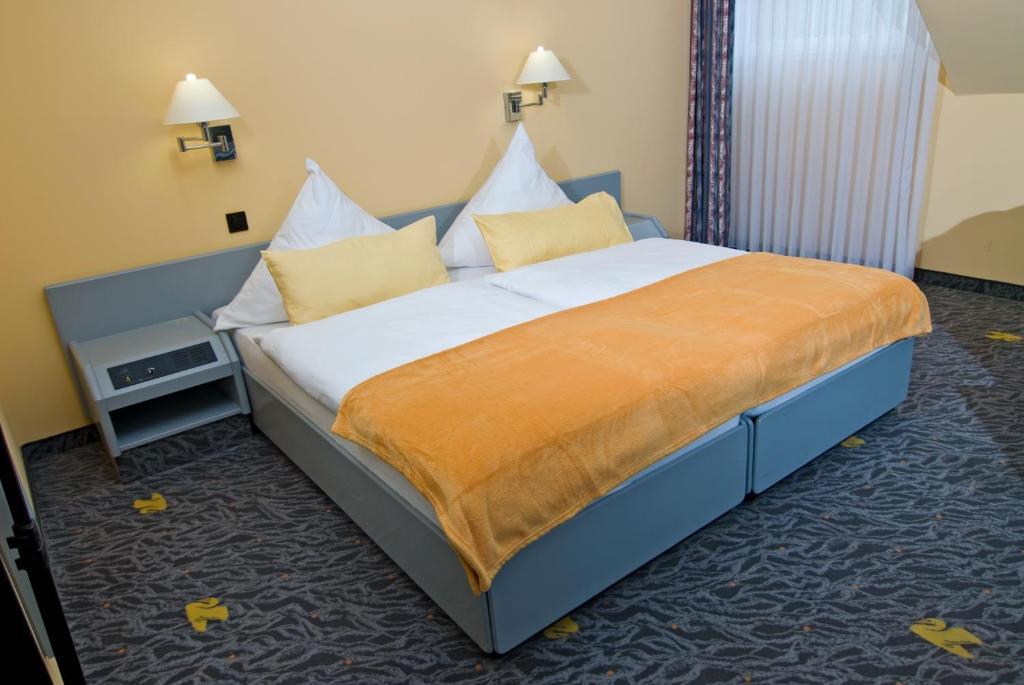 Hotel Am Schwan Düsseldorf Chambre photo